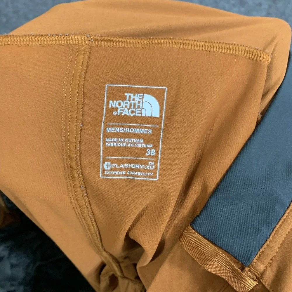 The North Face Beyond The Wall Rock Flashdry XD Shorts Men 38 Orange Hiking Camp